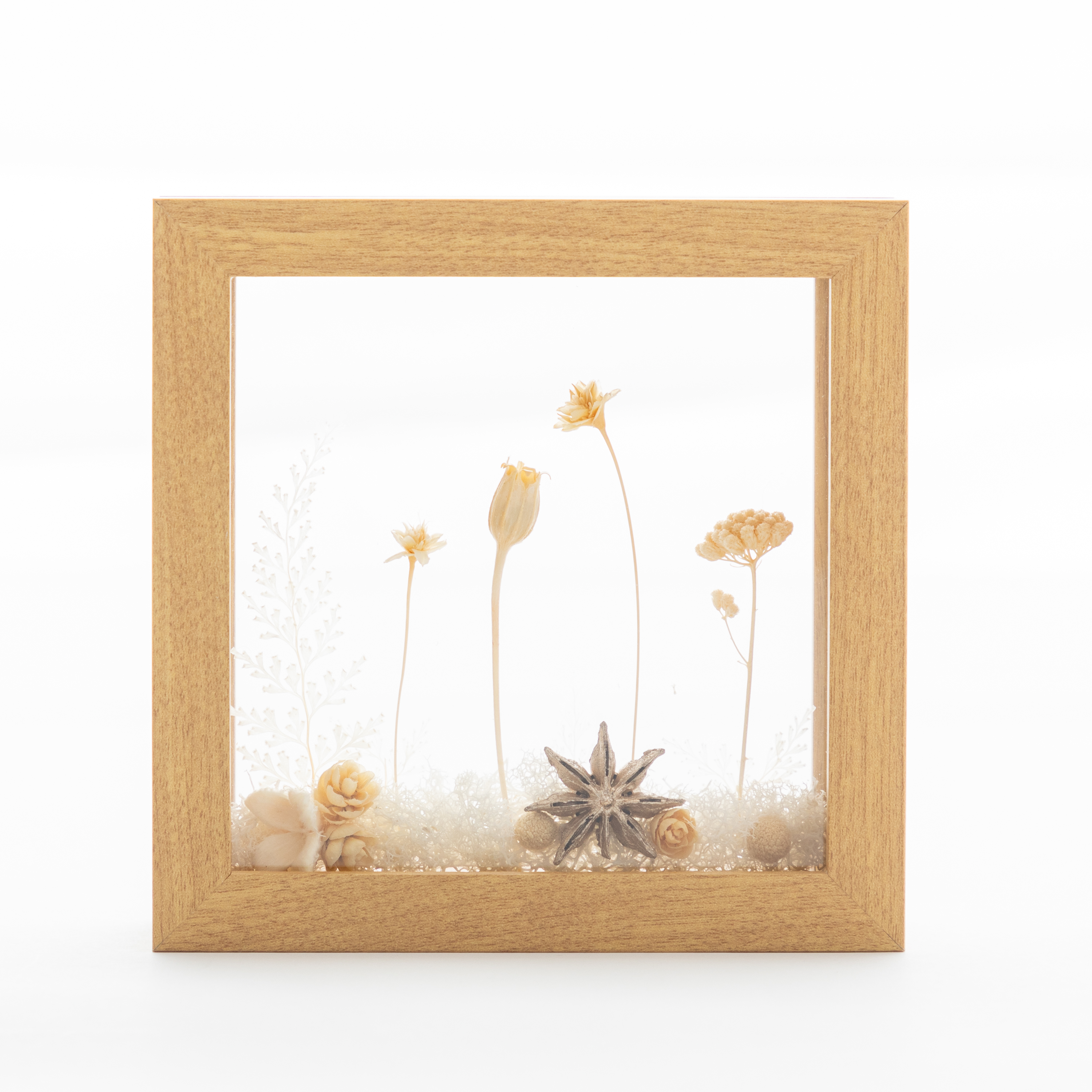 ガラスフレームの白い景色アレンジメント S