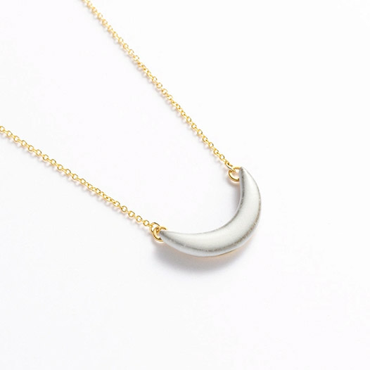 MIKELOオリジナル 陶器「tou」下弦の月 ネックレス｜白磁 ギフトボックス付き
