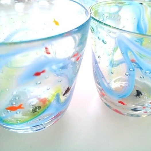 泳ぐ金魚のグラス（そばちょこ）+ガラスの箸置き