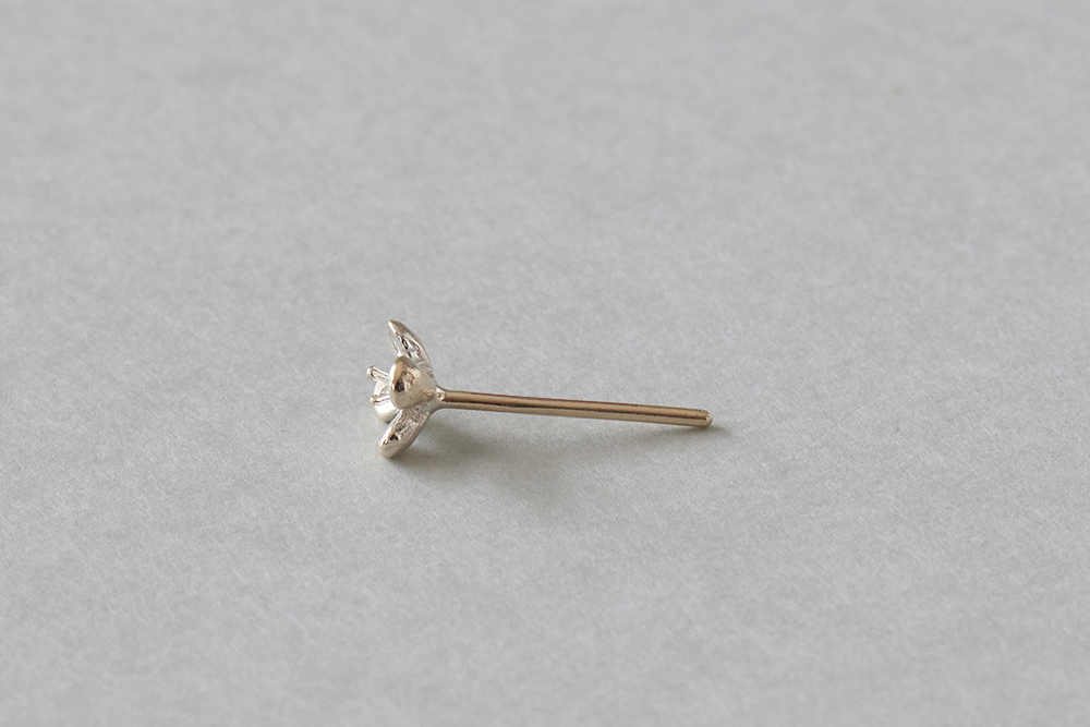 〔K10YG〕キンモクセイのピアス<片耳>
