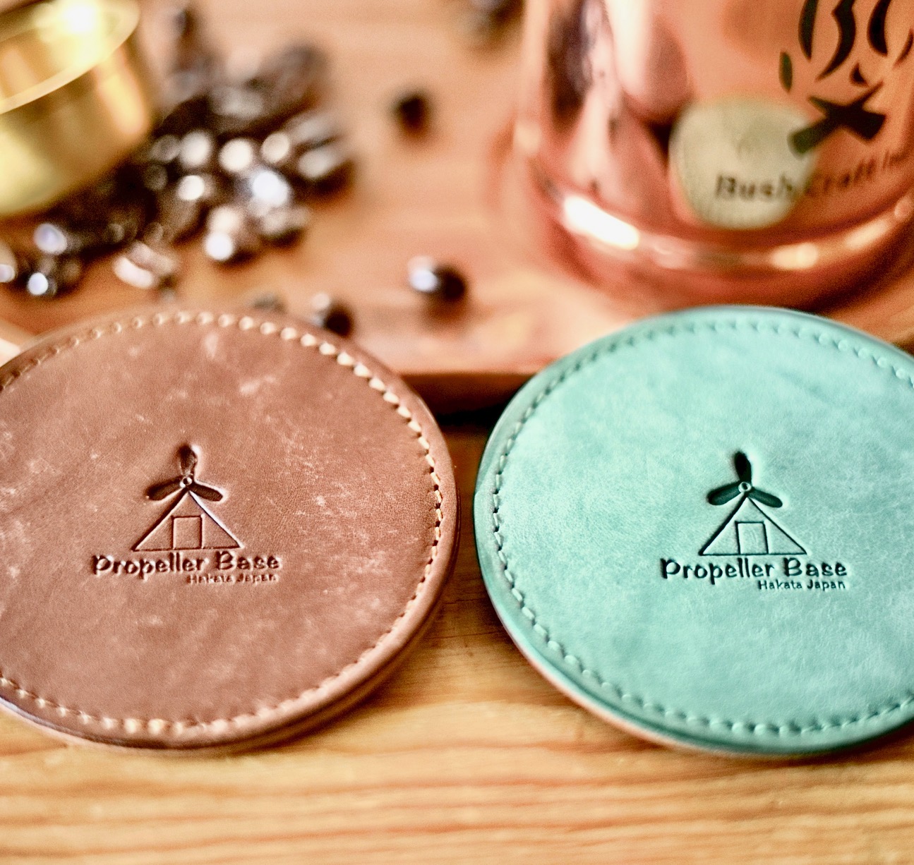 イタリアンレザーのコースターセット（２枚組）