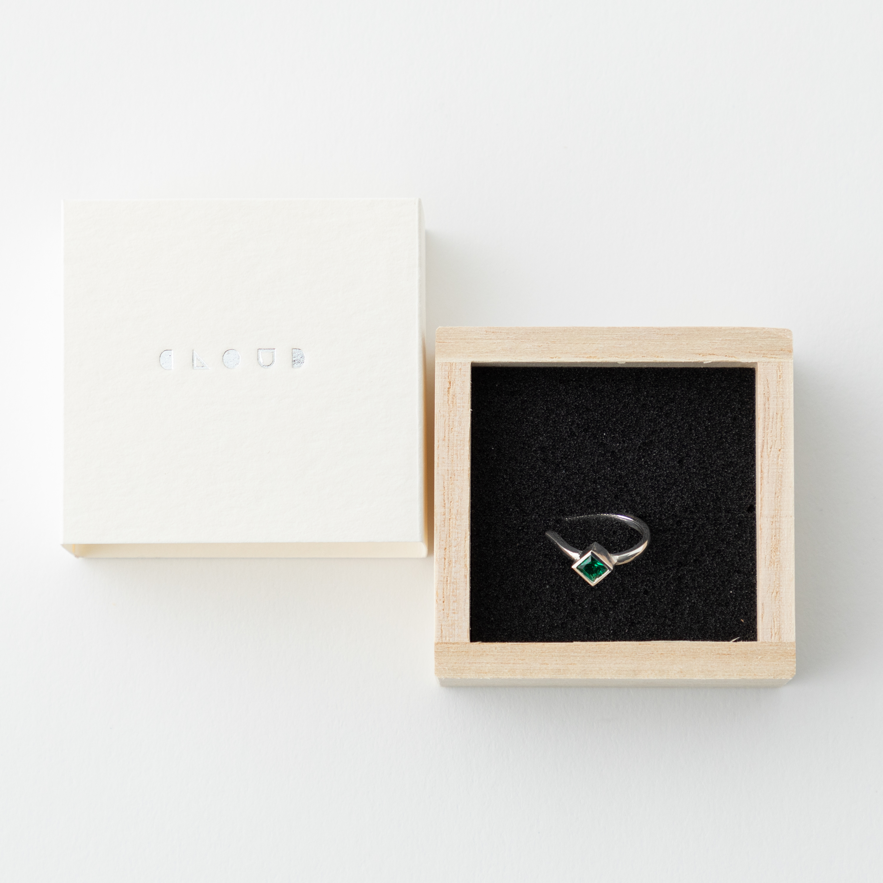 エメラルド 四角 イヤーカフ シルバー925