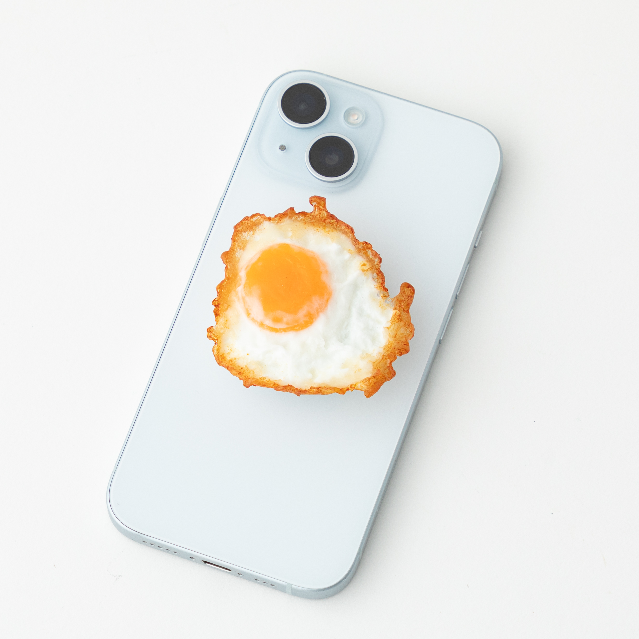 【スマホグリップ】妖精の小さな目玉焼き