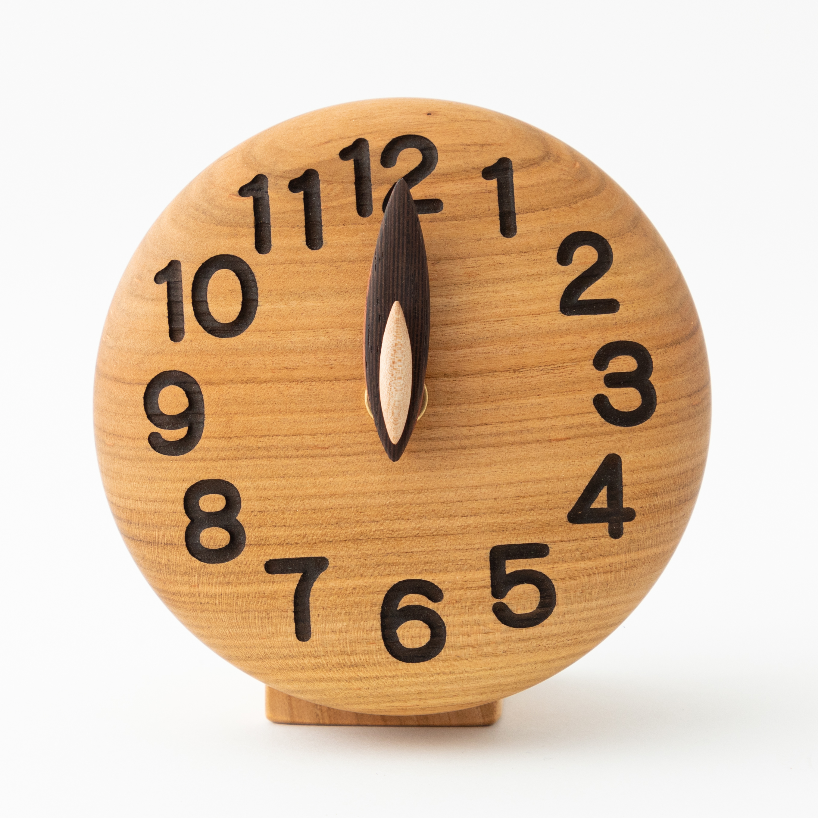 ぷっくりキュートな手作り時計　置台セット