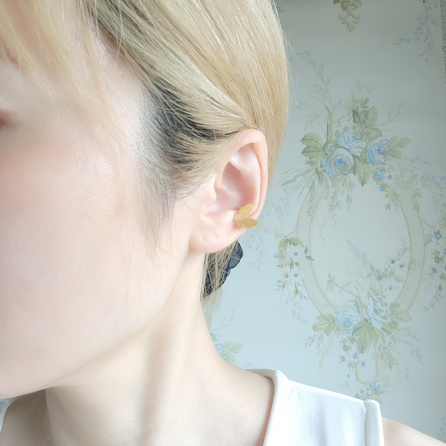 蝶のイヤーカフ(ゆったりタイプ)