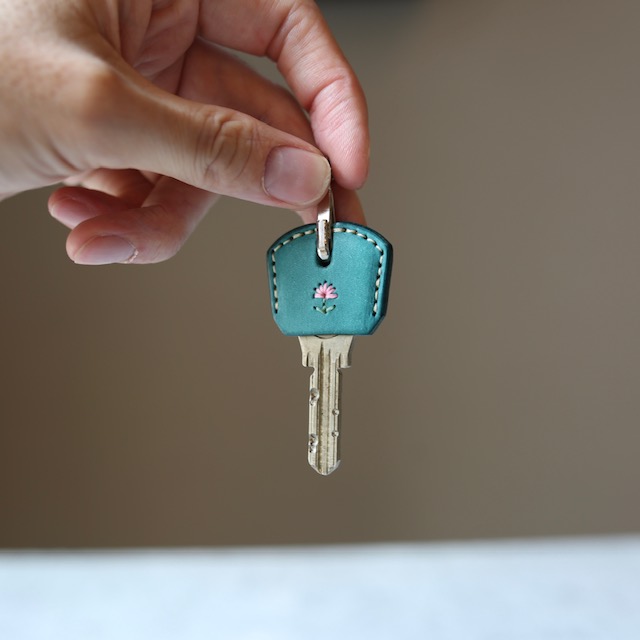 手縫い刺繍 ペアキーカバー