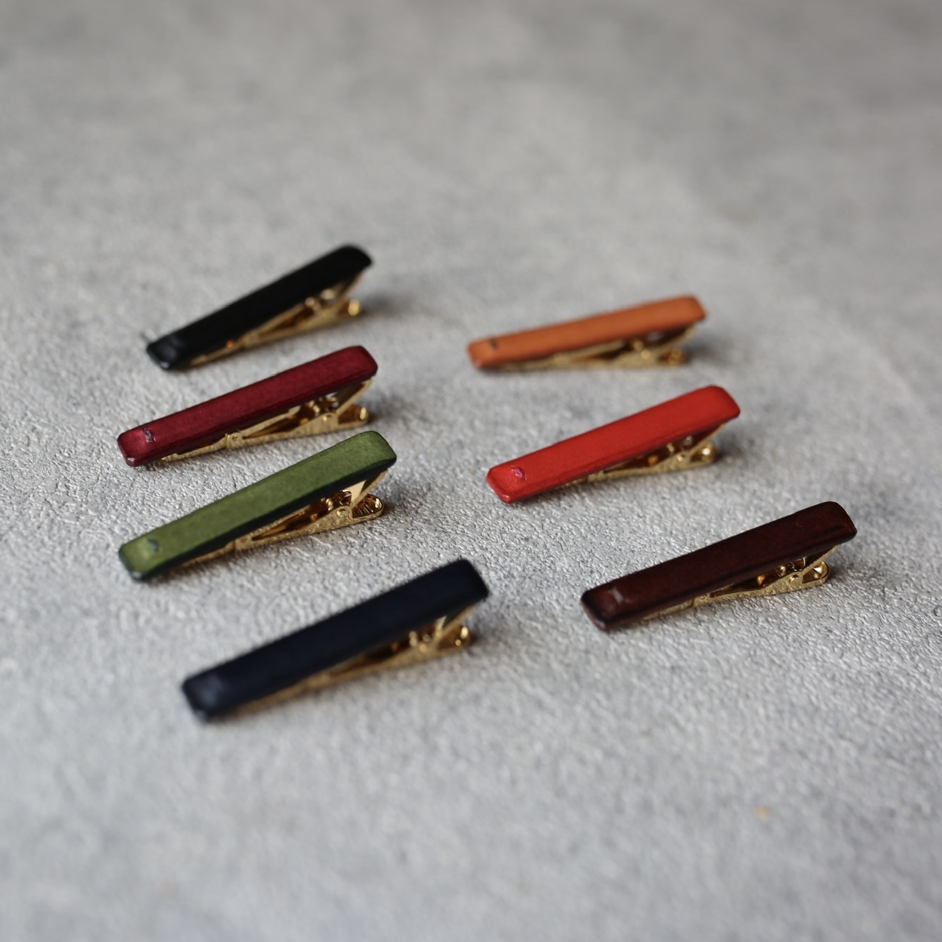 【選べる】ステッチ レザーネクタイピン