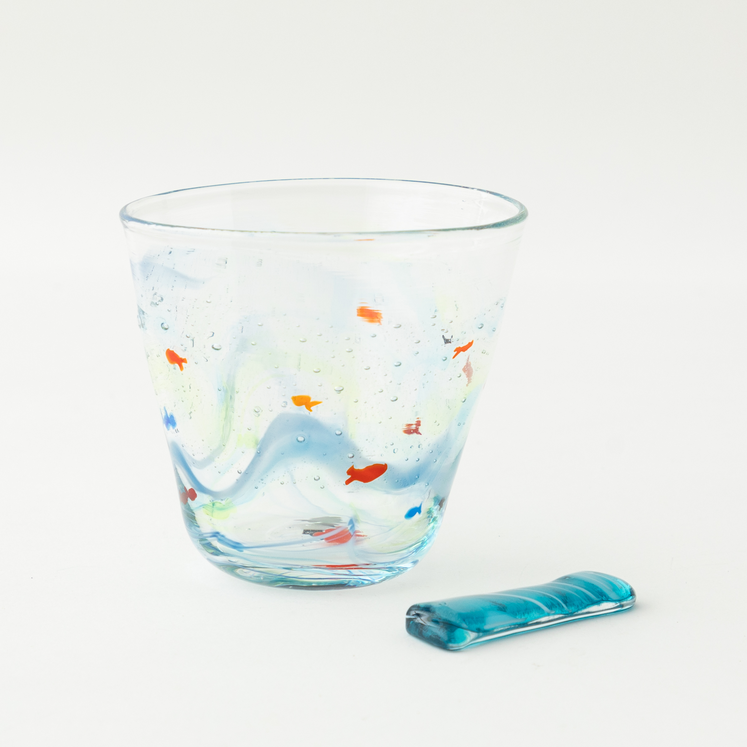 泳ぐ金魚のグラス（そばちょこ）+ガラスの箸置き