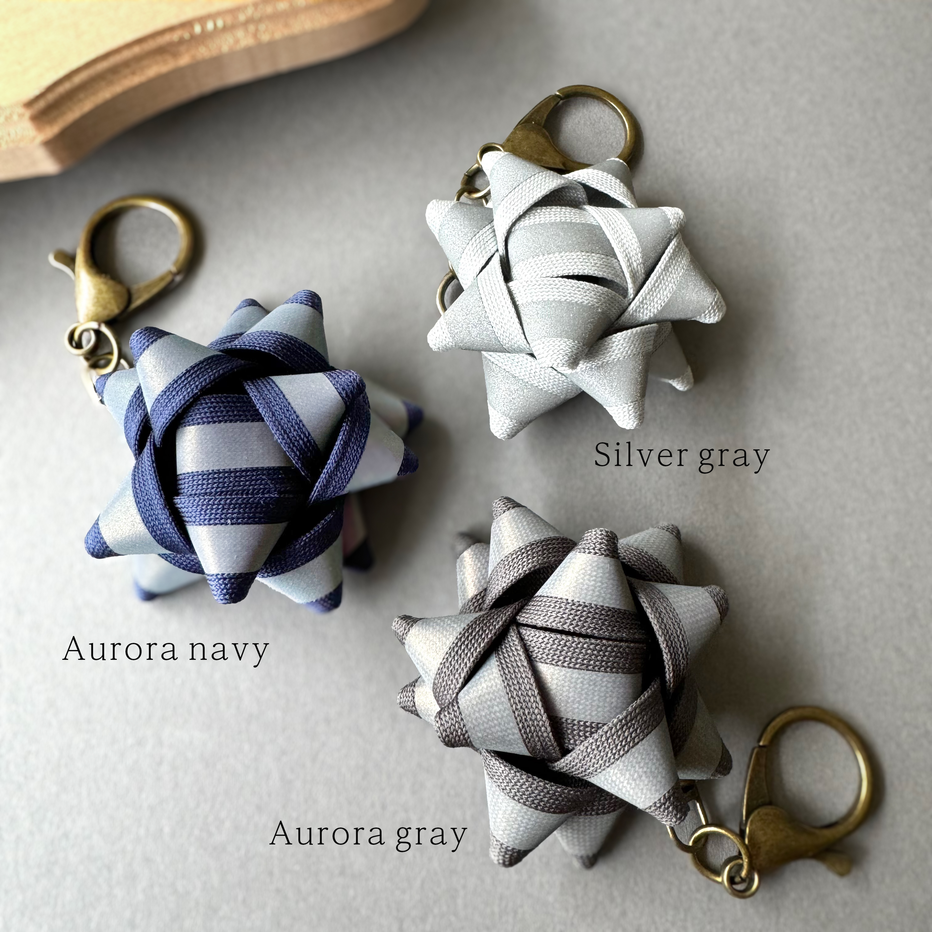 色が選べるリフレクターキーホルダー