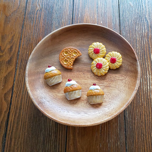 焼き菓子陶土ブローチセット B