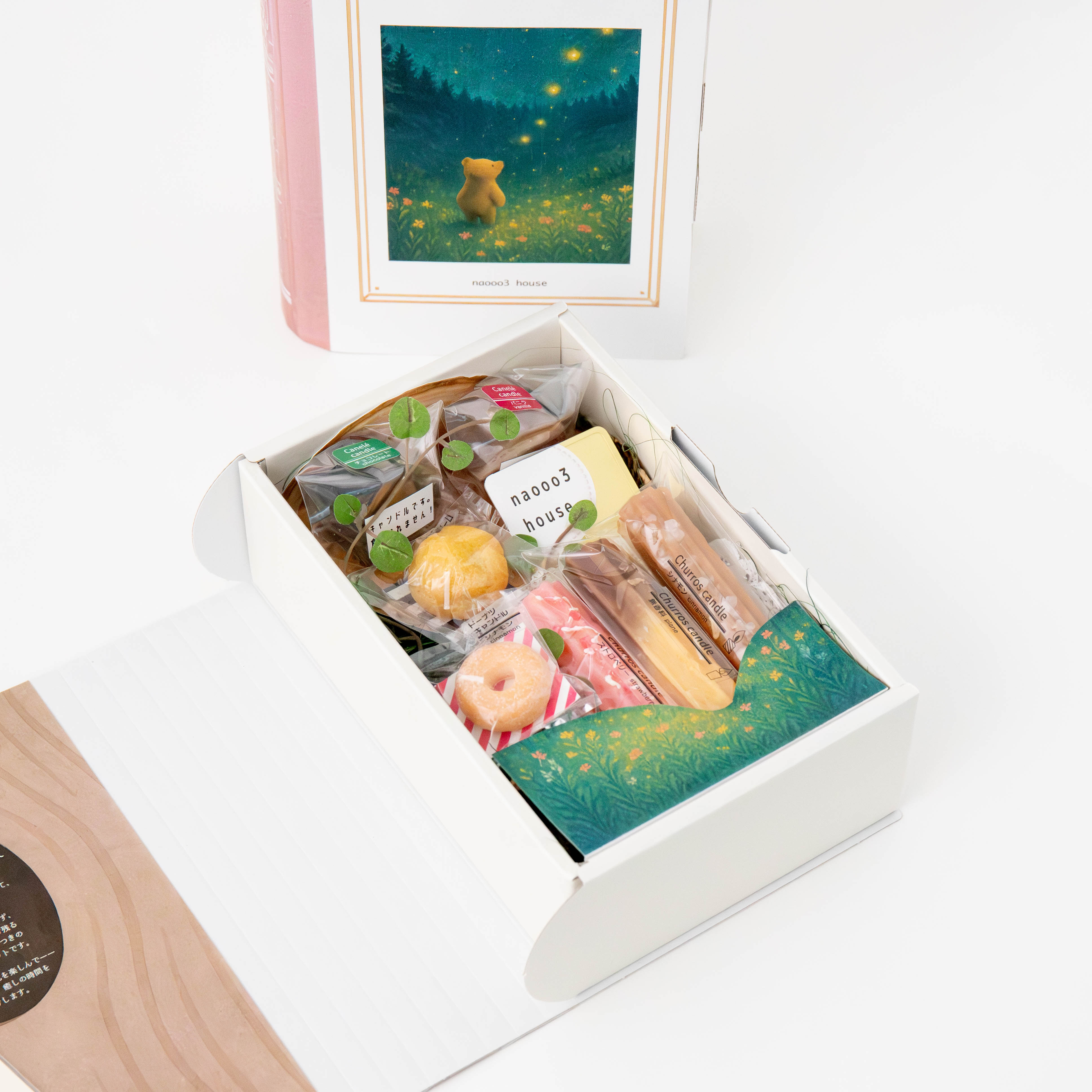 絵本みたい！香りと仕掛けのスイーツキャンドル７点セット