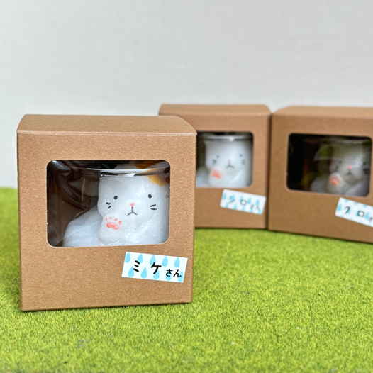 「猫は液体！」キャンドルセット（シロさん・クロさん・ミケさん）