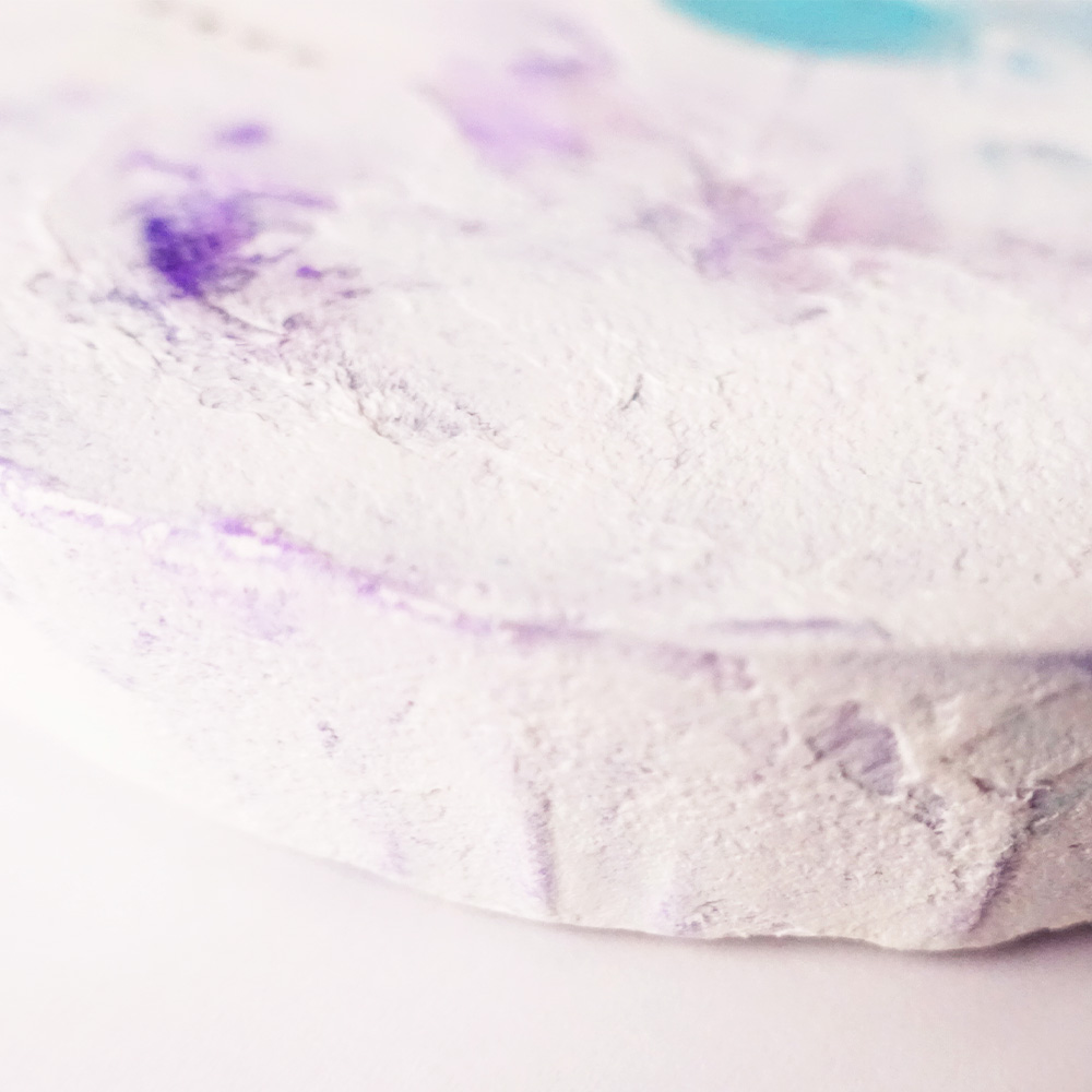 おまもり絵画「ふちどる」