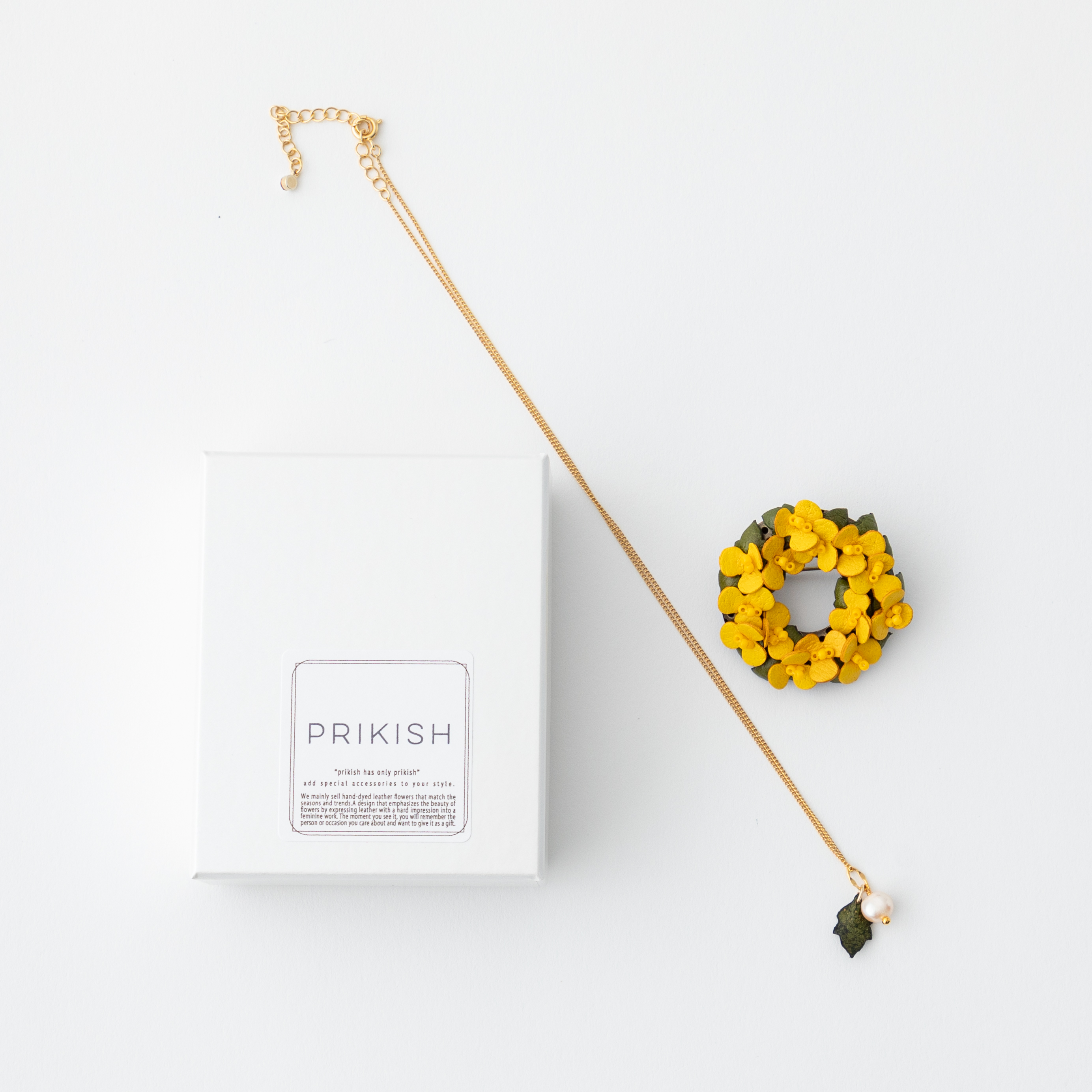 【選べる2色】革花ボタニカルブローチとネックレス