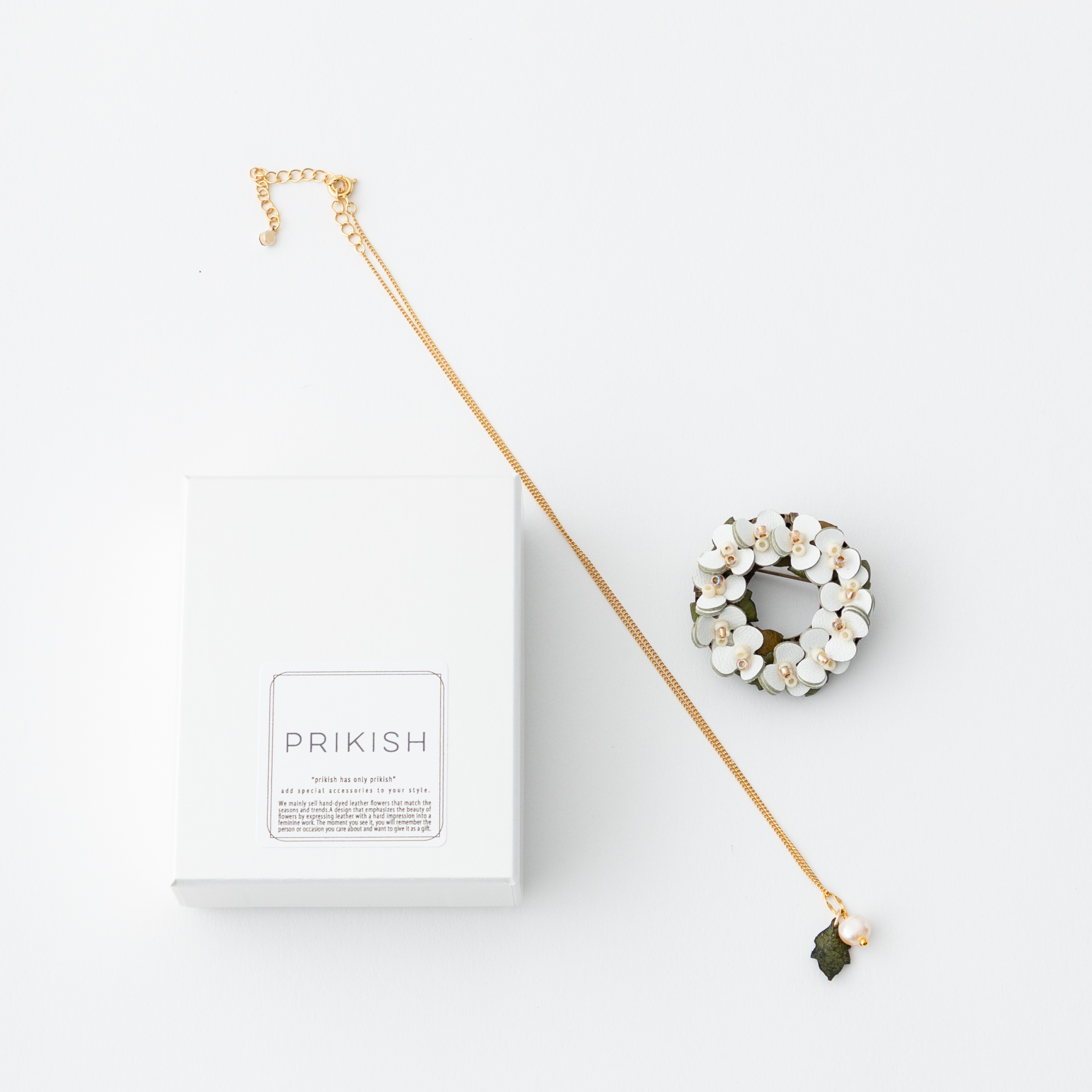 【選べる2色】革花ボタニカルブローチとネックレス