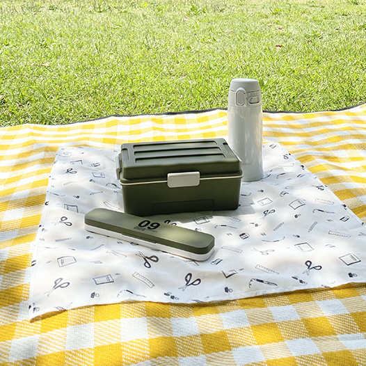 大判ハンカチ 文具がいっぱい【2枚セット】